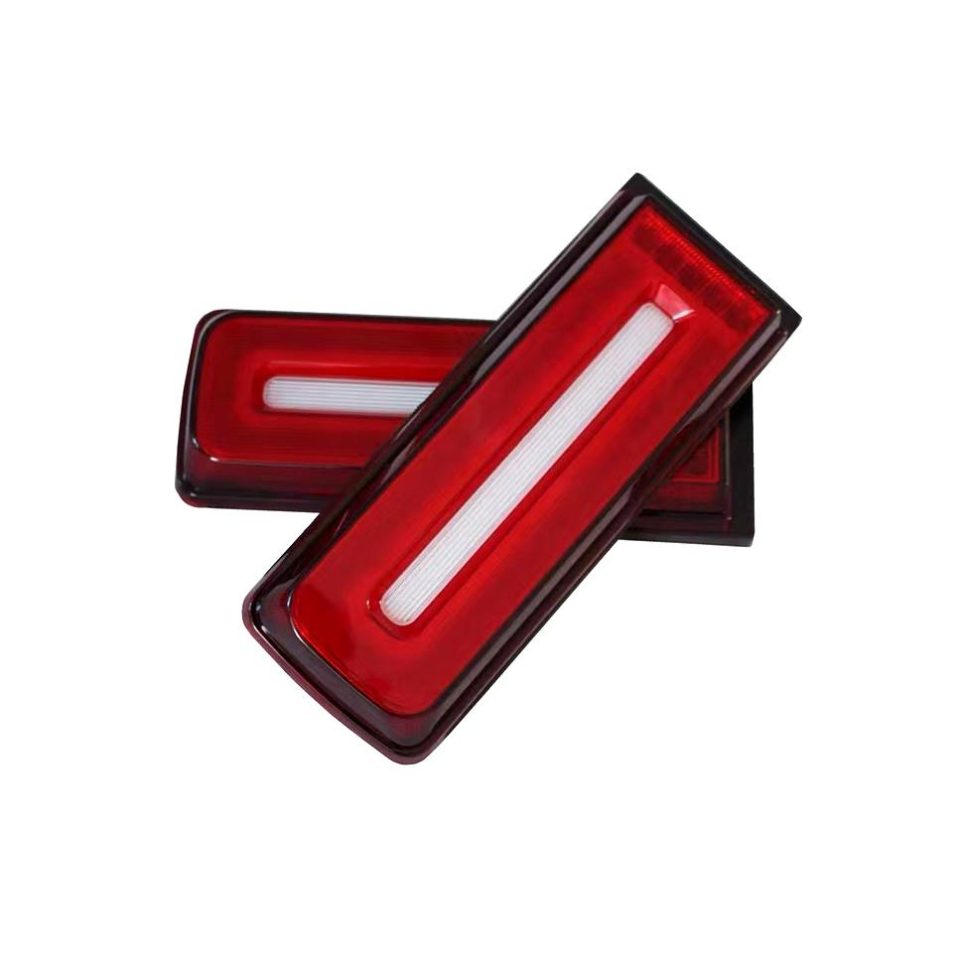 for benz 09-18 g class red upgrade tail light - 正面图