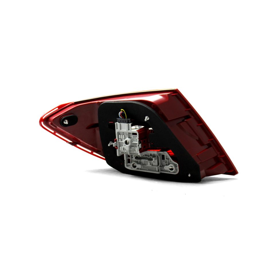 for benz 11-13 w204 c class tail  light - 背面图